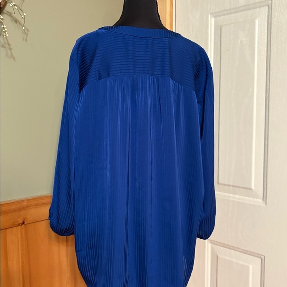 Jones New York Blue V-Neck Women's Top PXL NWT - Picture 7 of 11